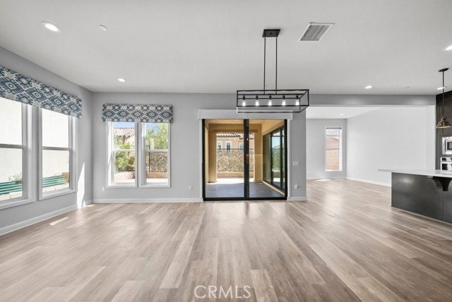 Building Photo - 20752 Spruce Cir
