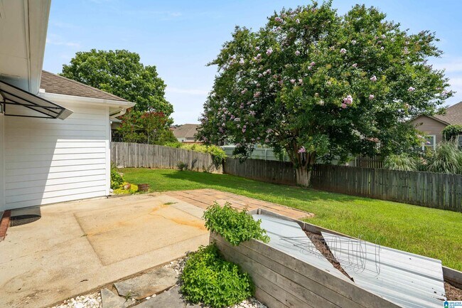 Building Photo - 141 Calumet Dr