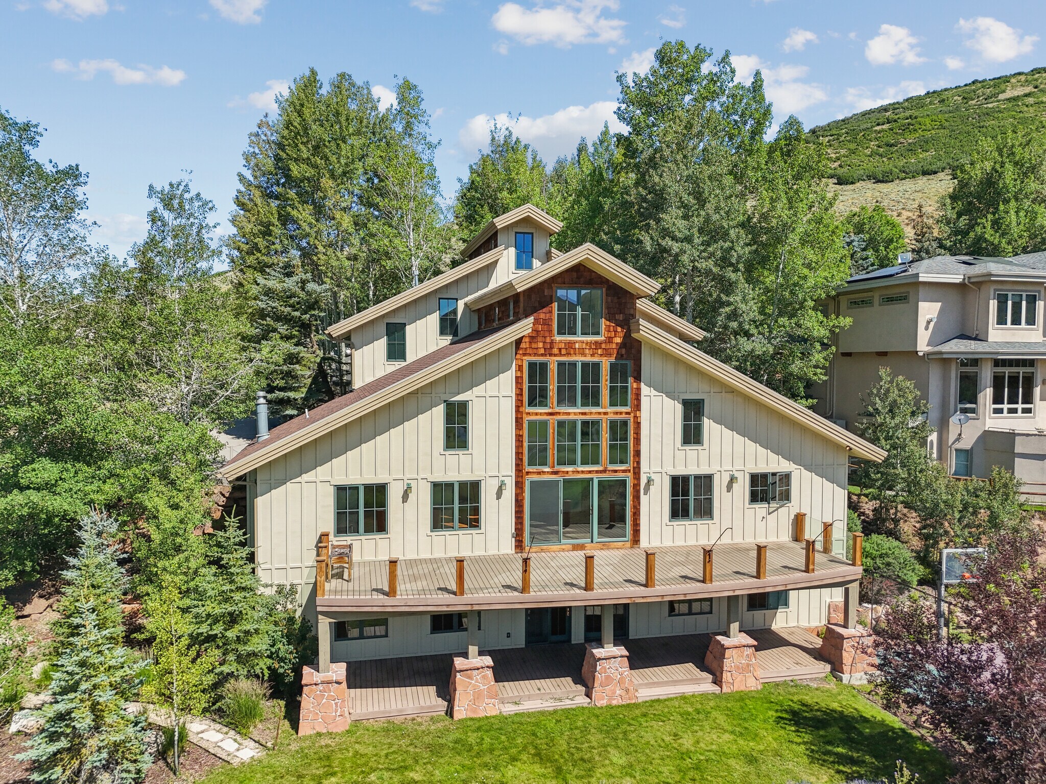Building Photo - 9246 Par Ct