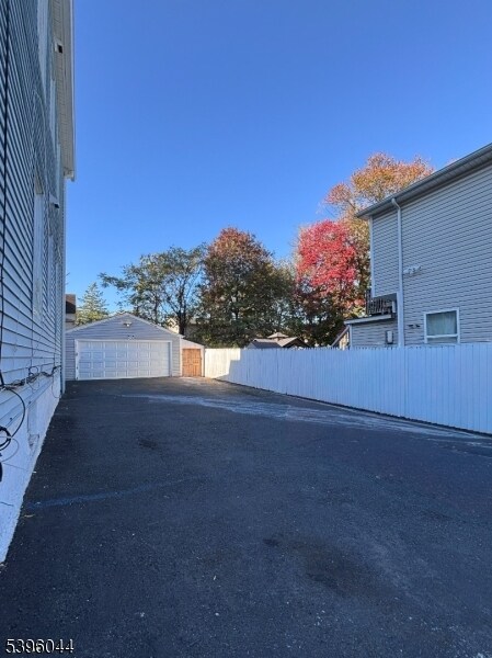 Building Photo - 260-262 Pacific St