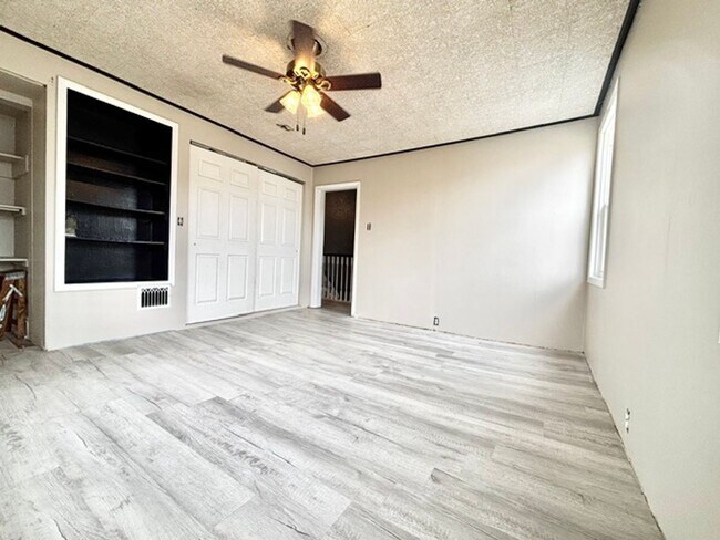Building Photo - 3 bedroom 1 bath House for rent Greensburg, PA