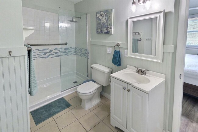 Building Photo - 1431 Paloma Ln