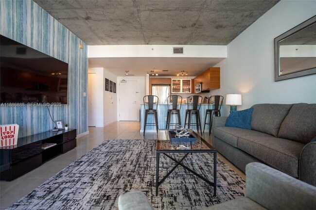 Building Photo - 3250 NE 1st Ave