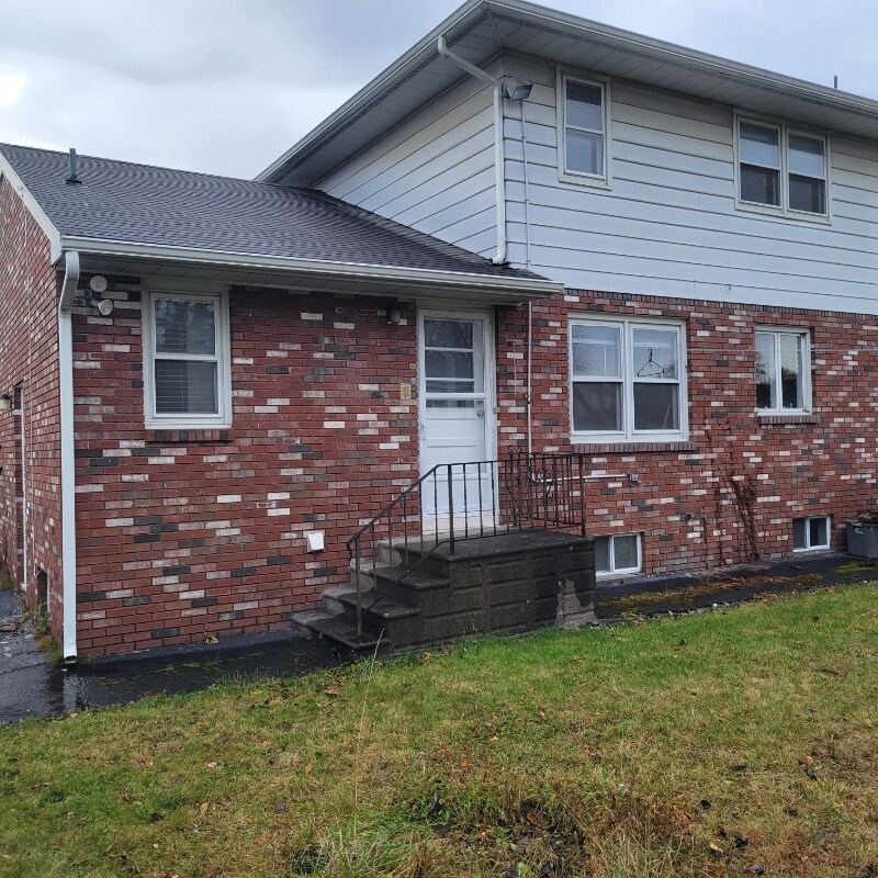 Building Photo - 50 Fairfield Ave