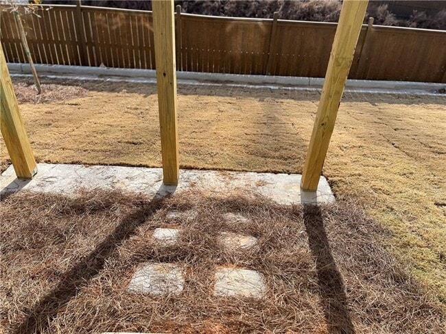 Building Photo - 240 Summerwood Ln