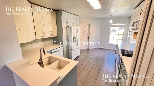 Building Photo - 3977 Journey Ct