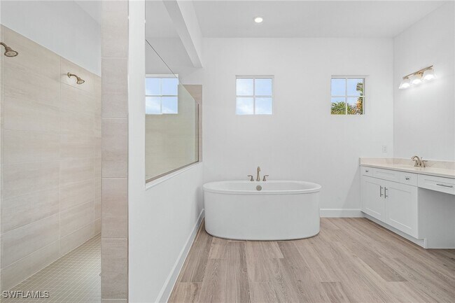 Primary Photo - 17266 Blue Sapphire Dr