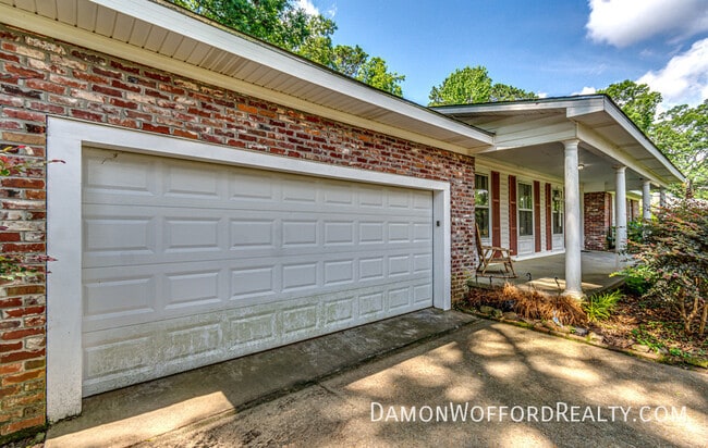 Building Photo - 1431 Brecon Dr