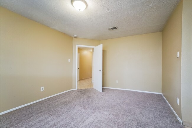 Building Photo - 4423 Quailgate Dr