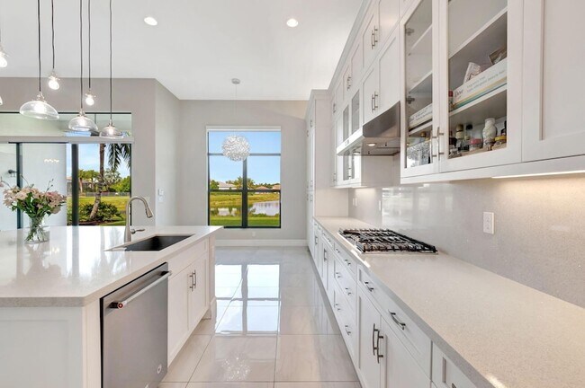 Building Photo - 16317 Cabernet Dr