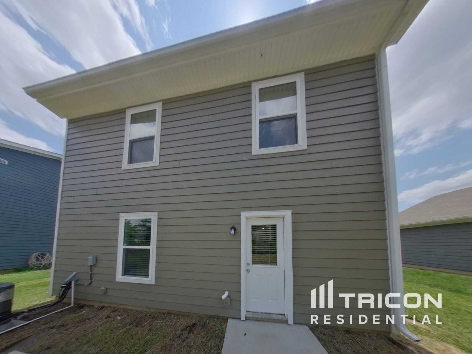 Building Photo - 3412 Vedette Ln
