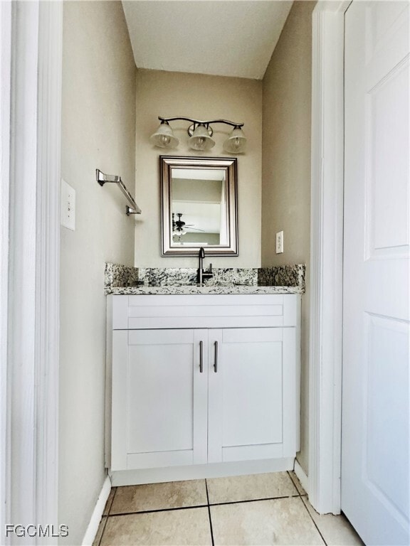 Building Photo - 706 SE 13th Ct