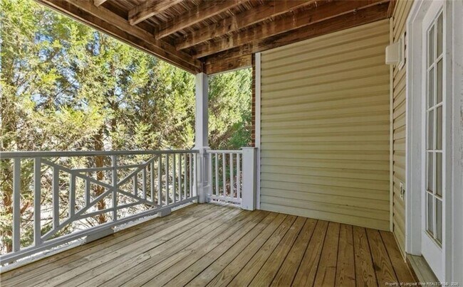 Building Photo - 382 Bubble Creek Ct