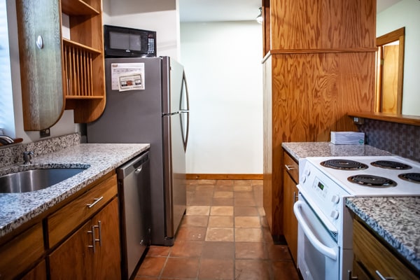 Building Photo - Townhome on Longview