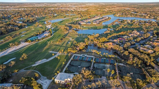 Building Photo - 26683 Raphis Royale Blvd