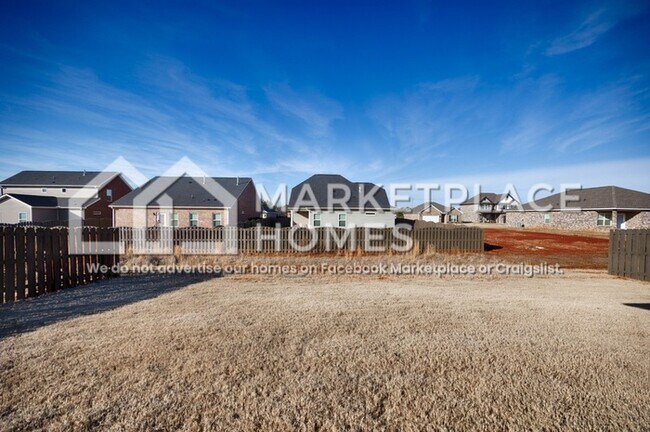 Building Photo - 26639 Kyle Ln