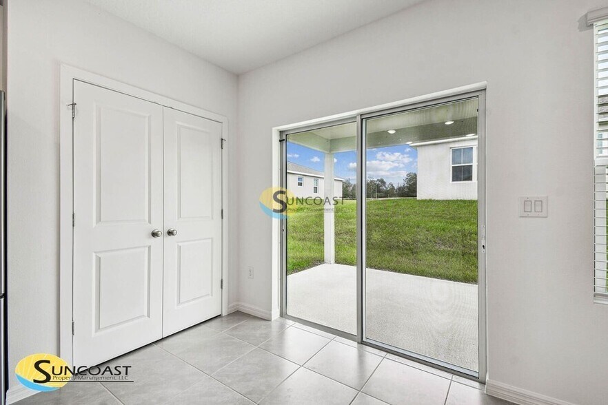 Building Photo - 8271 N Wakefield Dr