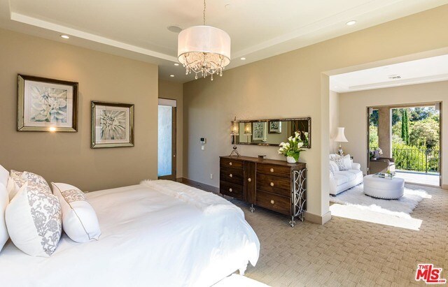 Building Photo - 1209 Via Aracena