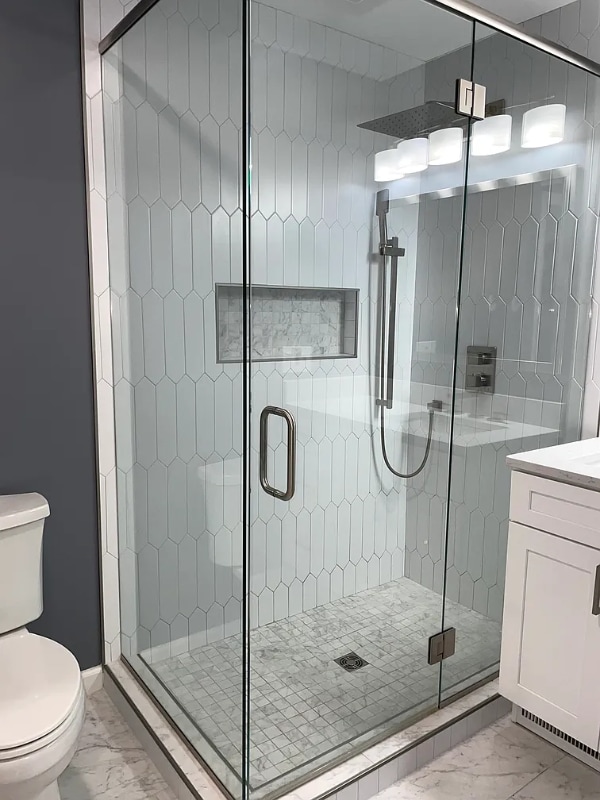 Building Photo - 1010 Country Club Rd