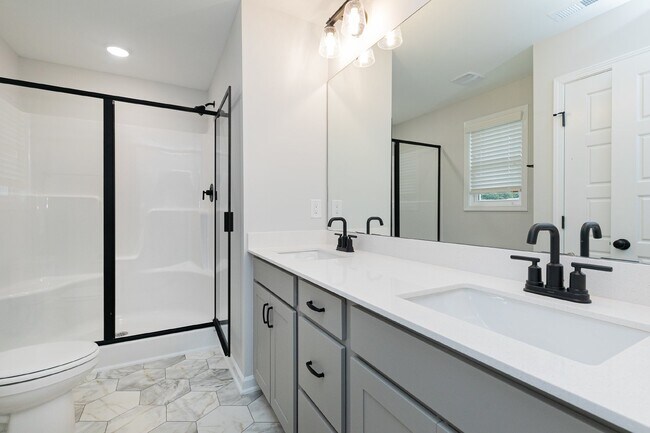 Building Photo - 38 Thunderhill, Clayton