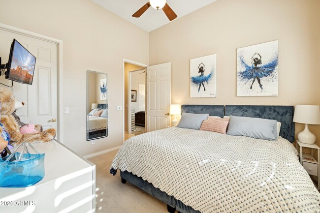 Building Photo - 13298 E Del Timbre Dr