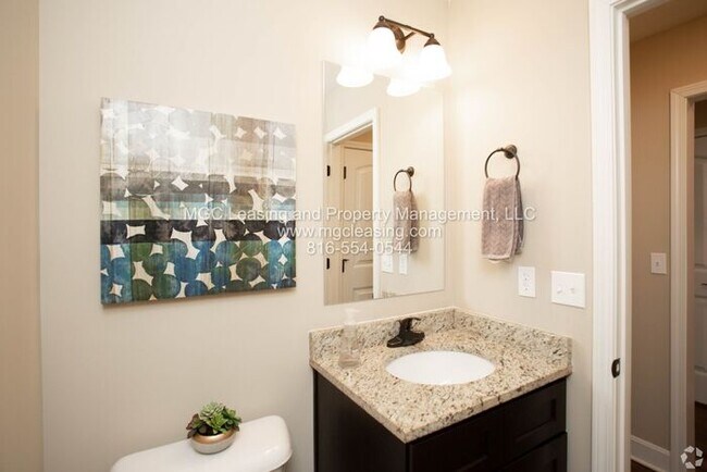 Building Photo - Serrano Townhomes - Fall in Love With Savings: $100 off per month for the first 12 months, ask us...