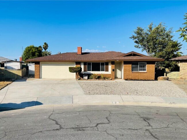 Building Photo - 678 Monterey Pl