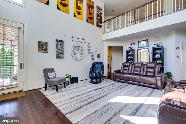 Building Photo - 23582 Prosperity Ridge Pl