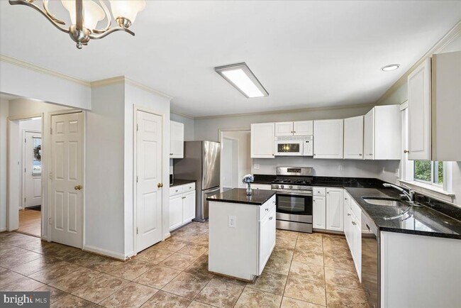 Building Photo - 18512 Fiddleleaf Terrace