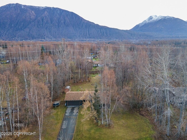 Building Photo - 22355 Whispering Birch Dr