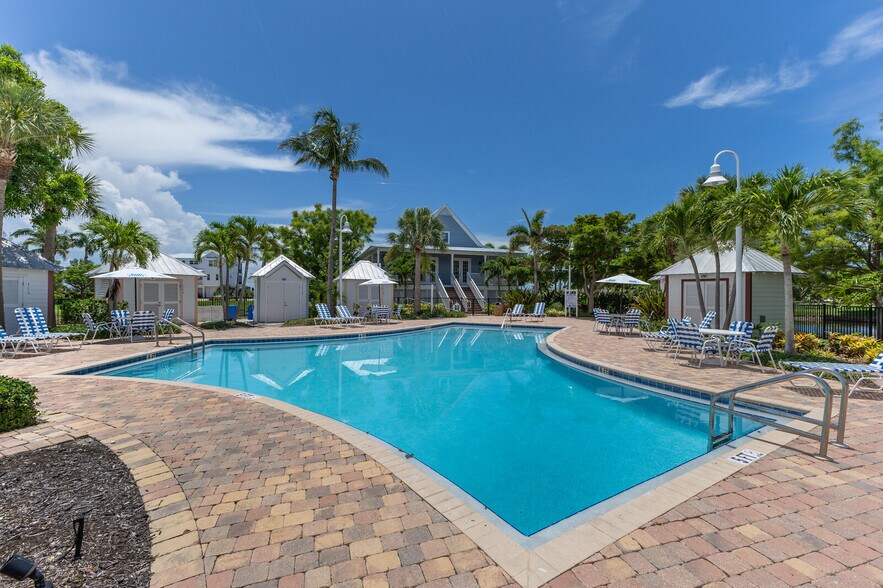 Building Photo - 11780 Anglers Club Dr