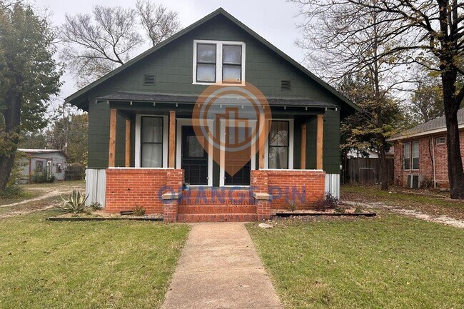 Primary Photo - 2923 Morrow Ave