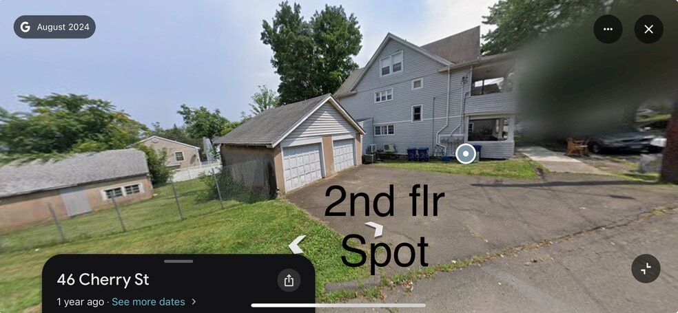 Off street parking - 37 Pine St