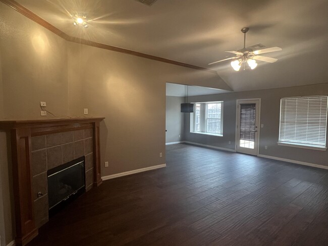 Building Photo - 15920 Korie Dr