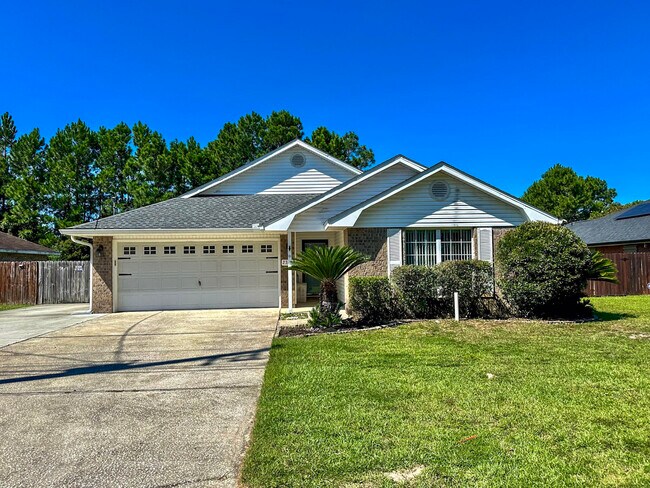Primary Photo - 2365 Ortega St