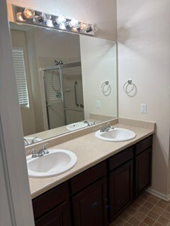 Building Photo - 7440 Sabino Ln