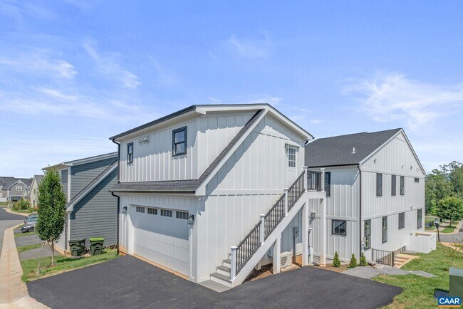 Building Photo - 1603 Griffen Grv