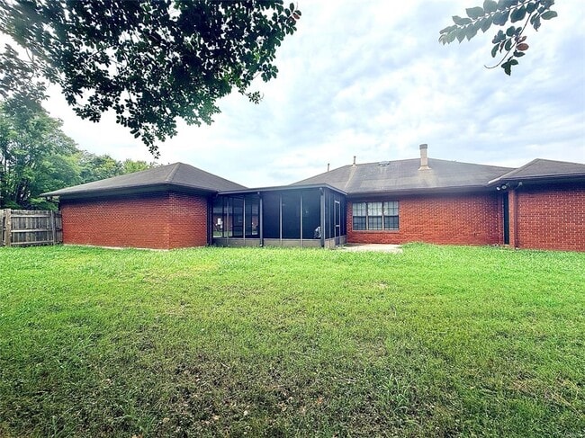 Building Photo - 6630 Stable Gate Ct