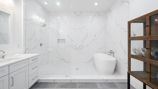 Building Photo - 28 Pelican Glide Ln