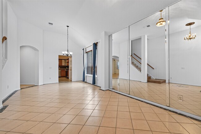 Building Photo - 12214 Doe Meadow Dr