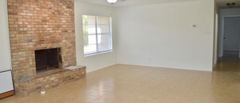 Building Photo - 14519 Angora St
