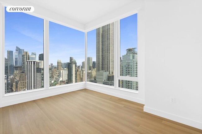 Building Photo - 15 E 30th St
