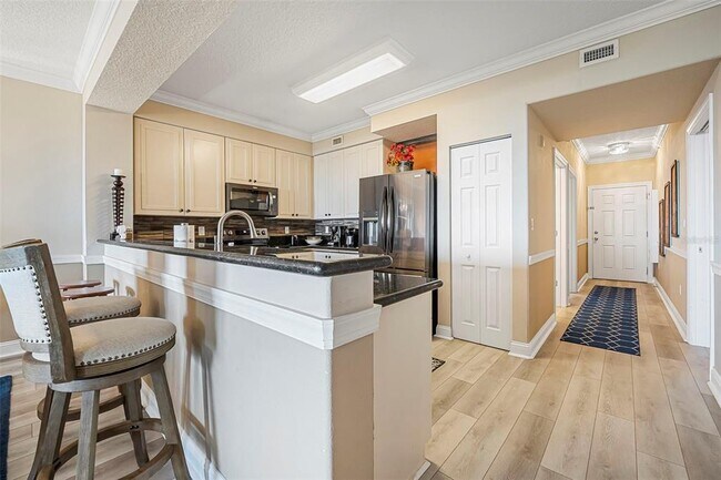 Building Photo - 60 Surfview Dr