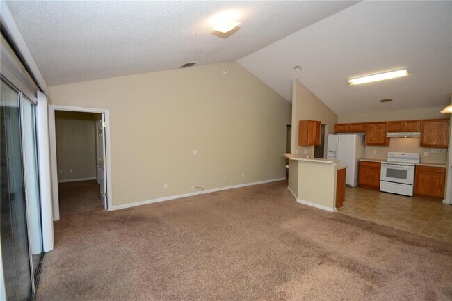 Building Photo - 33 Rosepetal Ln