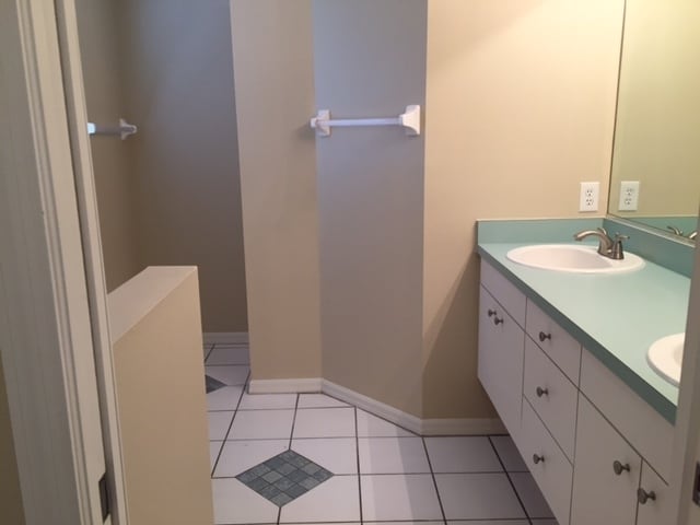 Building Photo - 7902 49th Ave E