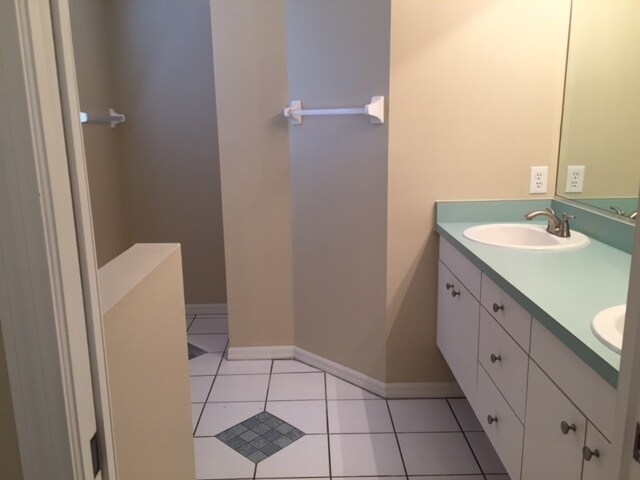 Building Photo - 7902 49th Ave E