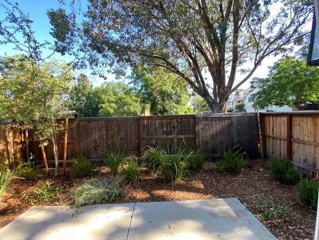 Building Photo - 4842 Morgera Lane