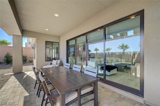 Building Photo - 4056 Desert Trce Ct