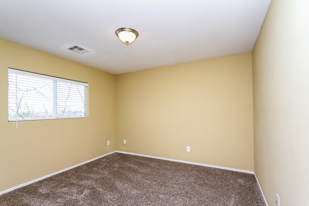 Building Photo - 8264 Wuthering Heights Ave