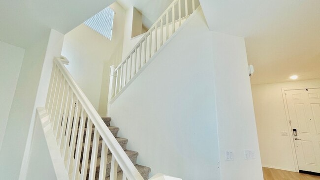 Building Photo - BEAUTIFUL 5BD/3BA-2 Story Home available for rent in Jurupa Valley!